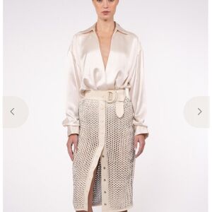 NONchalant max Midi Cream woven leather skirt